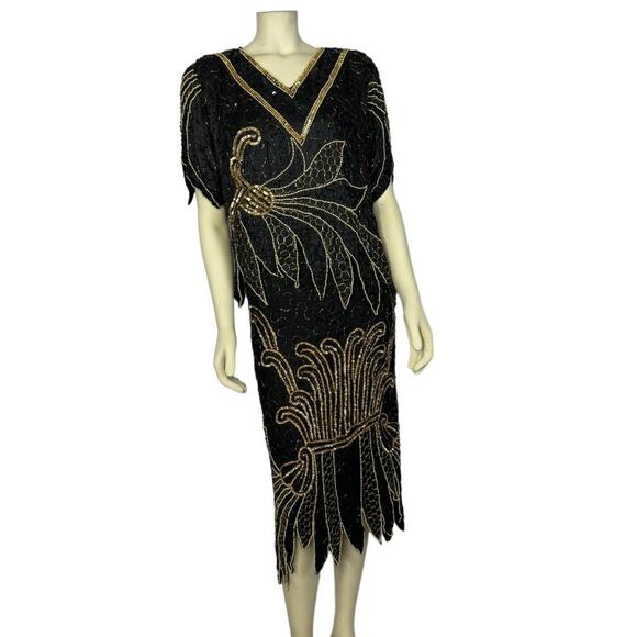 NWT Stunning Vintage silk sequenced beaded black, gold top, skirt set size large - Picture 16 of 17